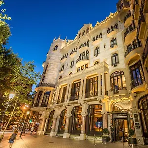 Casa Fuster G.l Monumento España